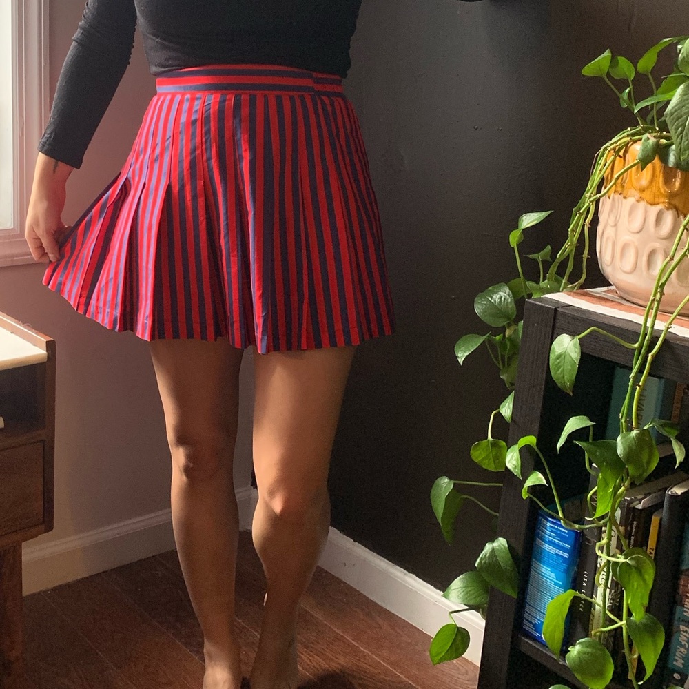 Vintage red & blue striped tennis style skirt!